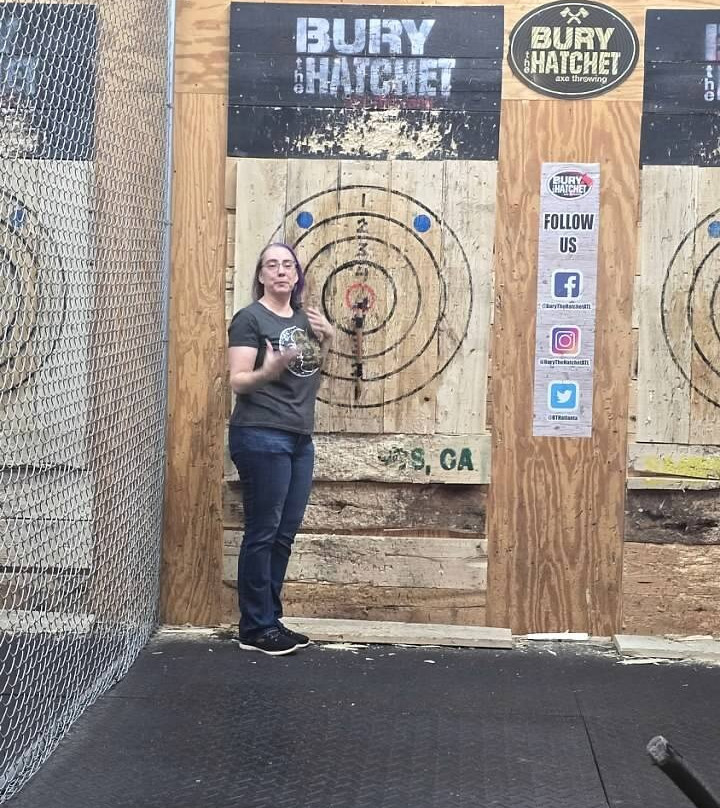 Bury The Hatchet Atlanta-亚特兰大必去景点