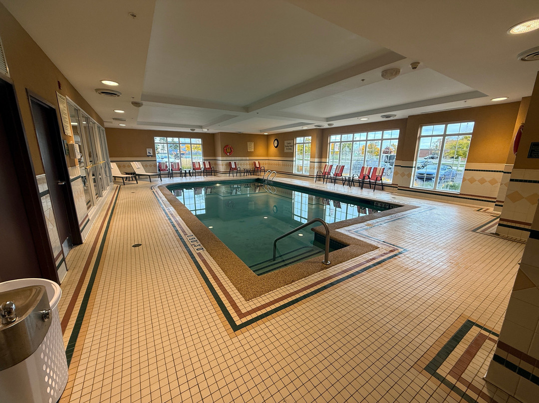 多伦多密西沙加希尔顿惠庭套房酒店主图