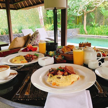 乌布香樟华苹度假别墅&水疗中心主图