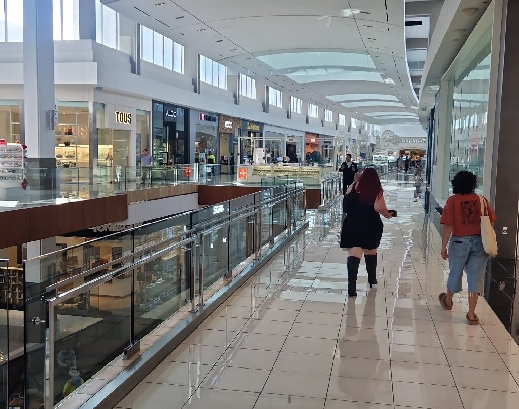 商业街廊购物中心-休斯顿必去景点