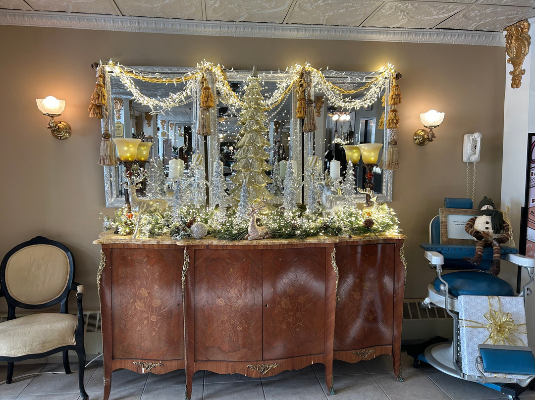 The Flanders Hotel主图