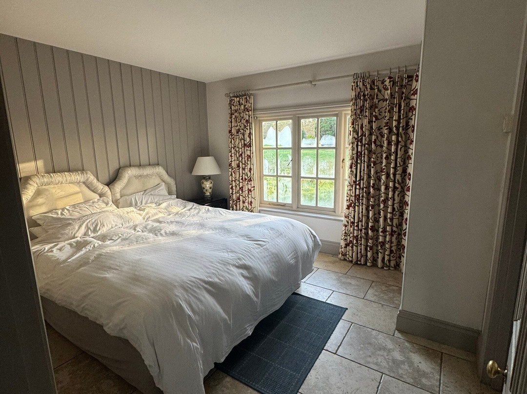 Thornton Manor主图