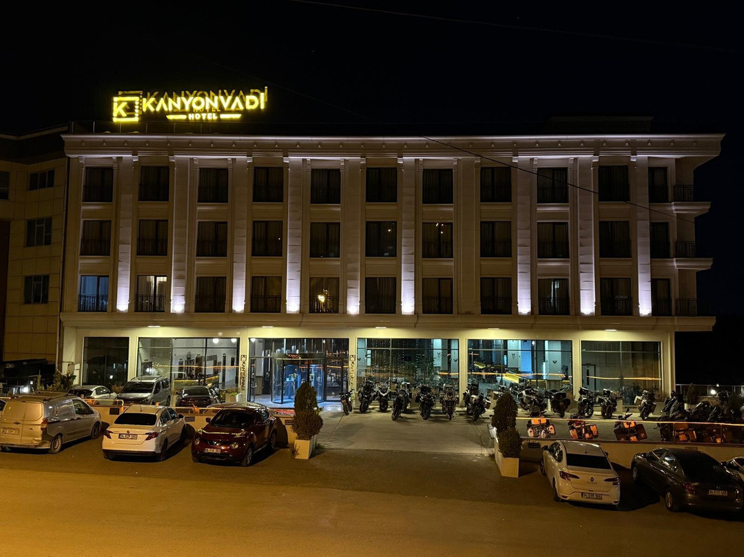 Kanyonvadi Hotel主图