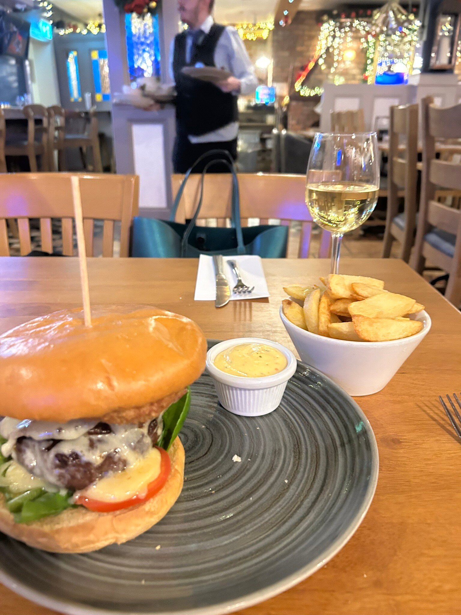 The Harbour Inn-官方