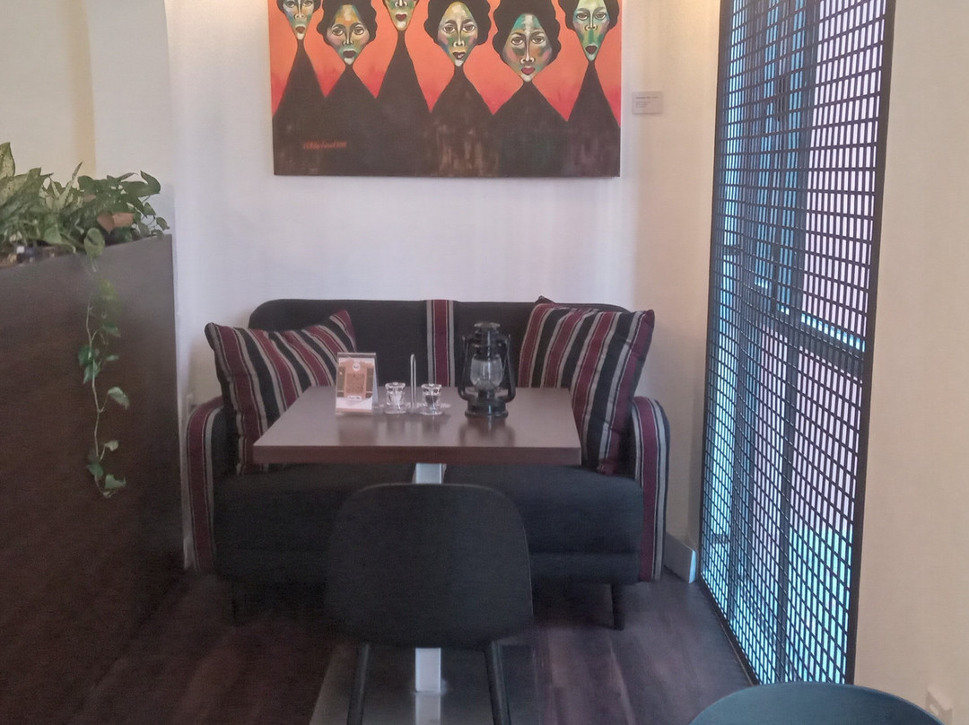 小麦贝克酒店主图