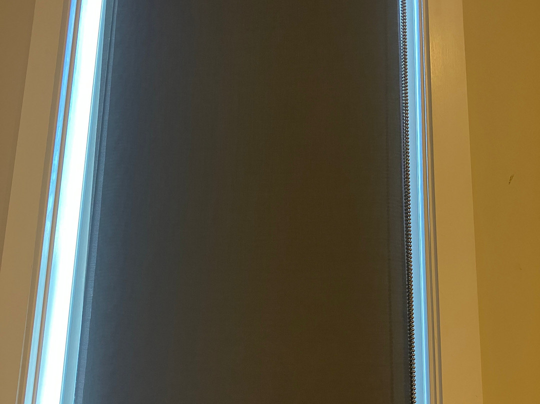 比萨岭湖度假酒店主图