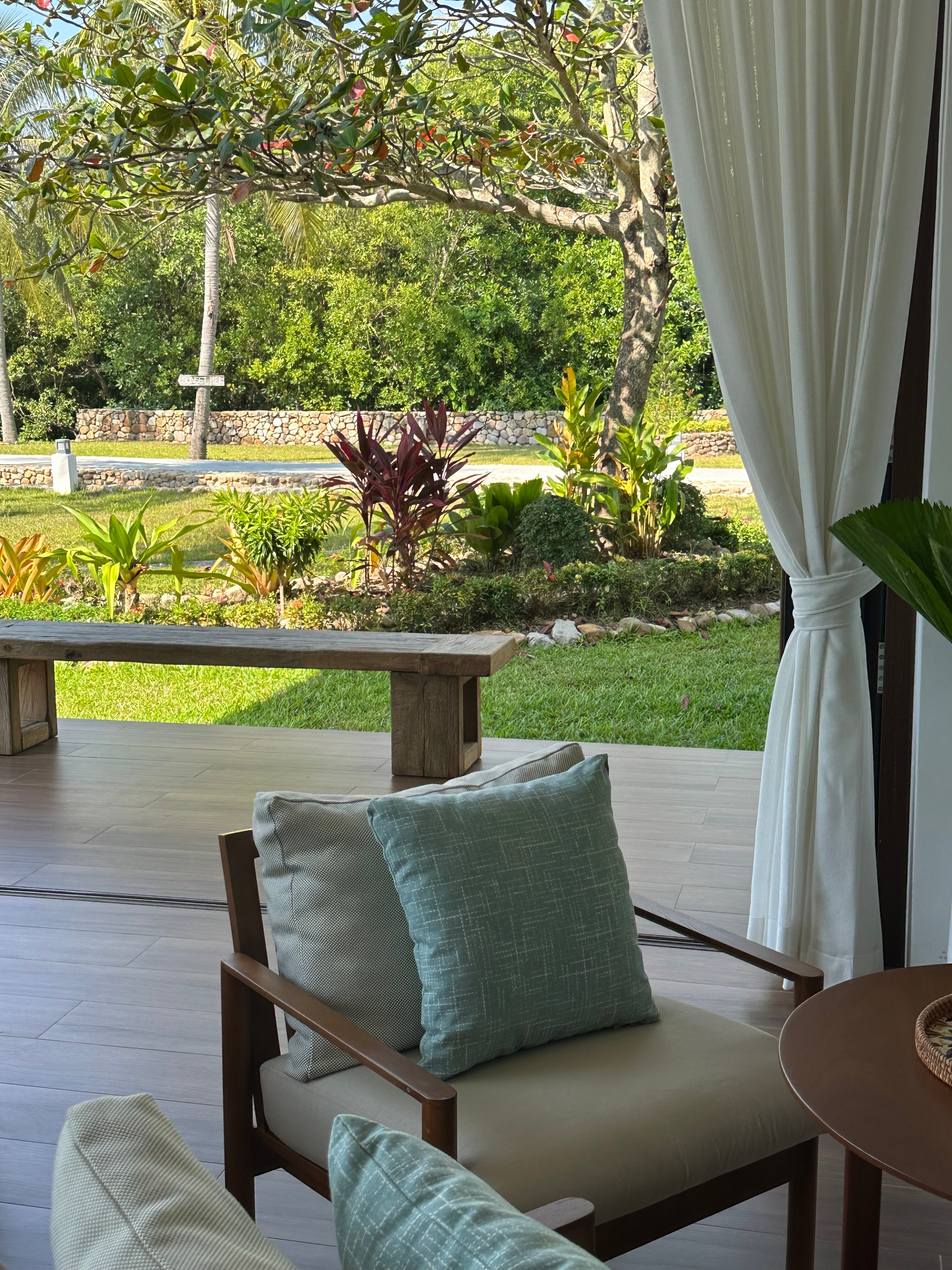 Samanea Beach Resort & Spa-官方