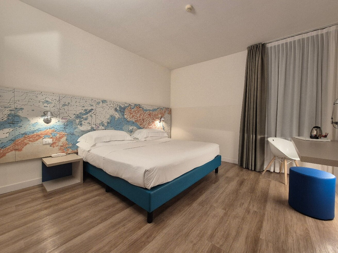 Airport Hotel Bergamo主图