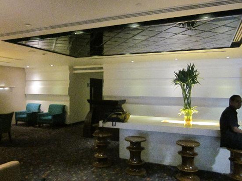 是隆优尼可酒店主图