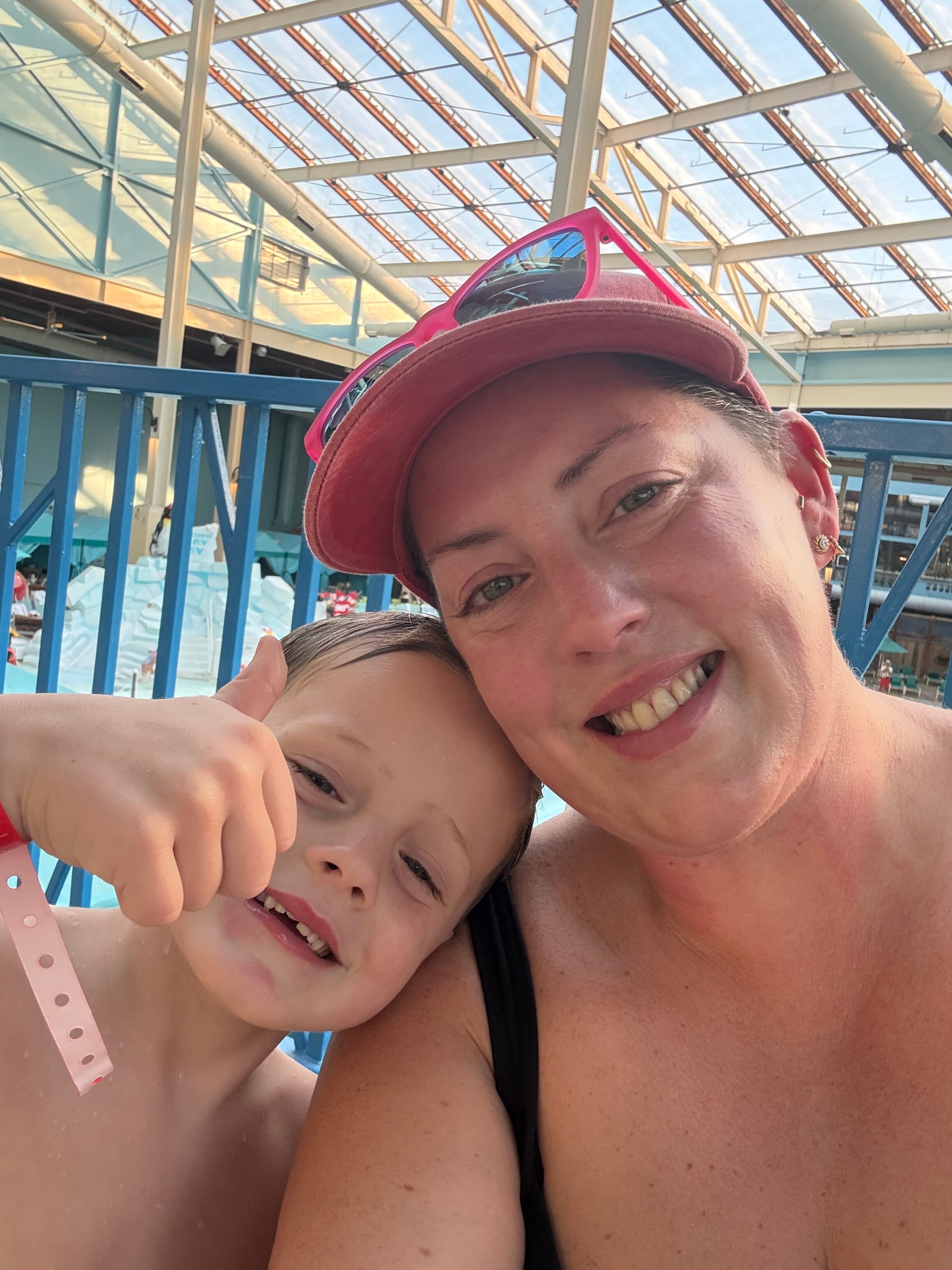 凯莫贝克旅馆及室内水上乐园-泳池