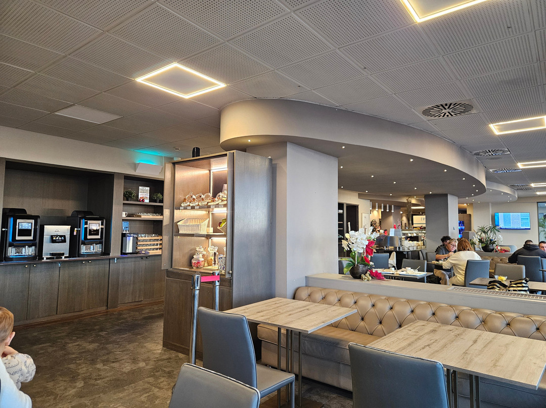 DC Hotel International主图