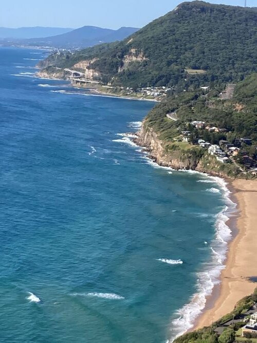 蓝色海洋路-卧龙岗市必去景点