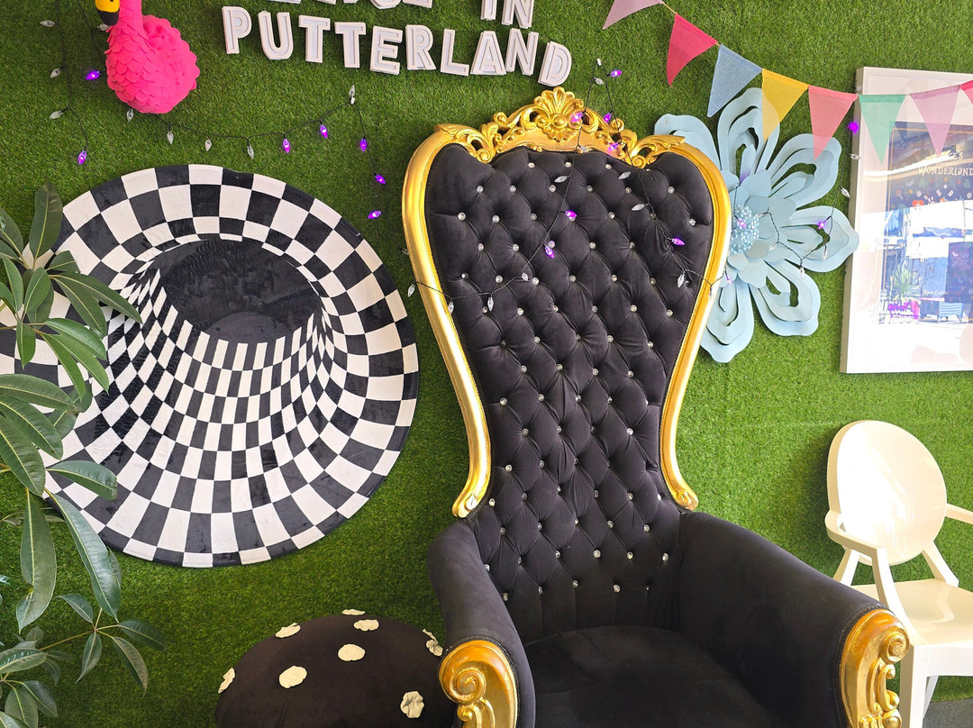 Alice In Putterland-New Brighton North必去景点
