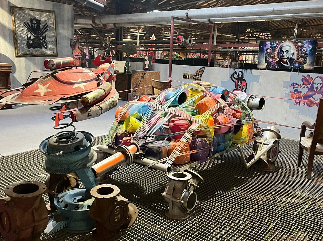 Spiktri Street Art Universe Museum-Ferrals-les-Corbieres必去景点