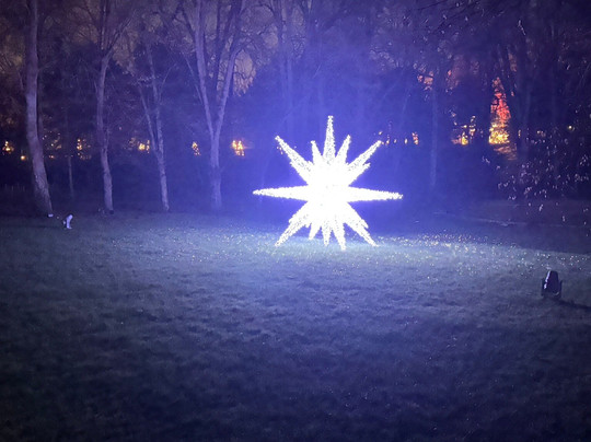 Lumieres En Seine-Saint-Cloud必去景点