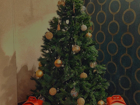 水晶宫殿酒店主图