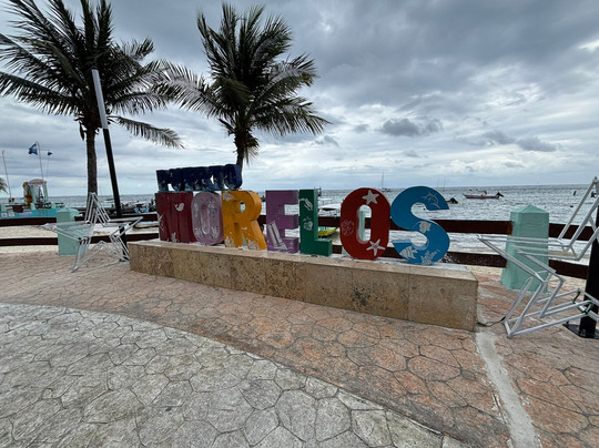 Mercado de Artesanías Puerto Morelos-从莫雷洛斯港必去景点