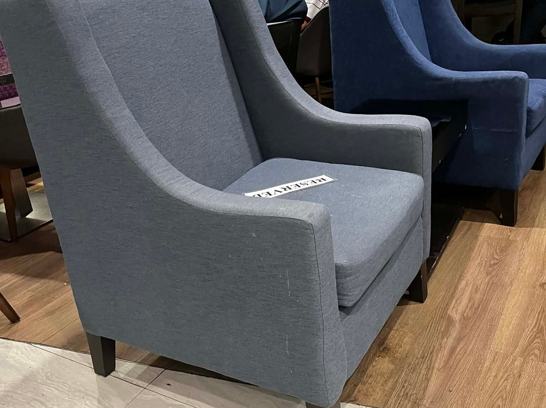 A Lounge NAIA T3-帕拉纳克市必去景点