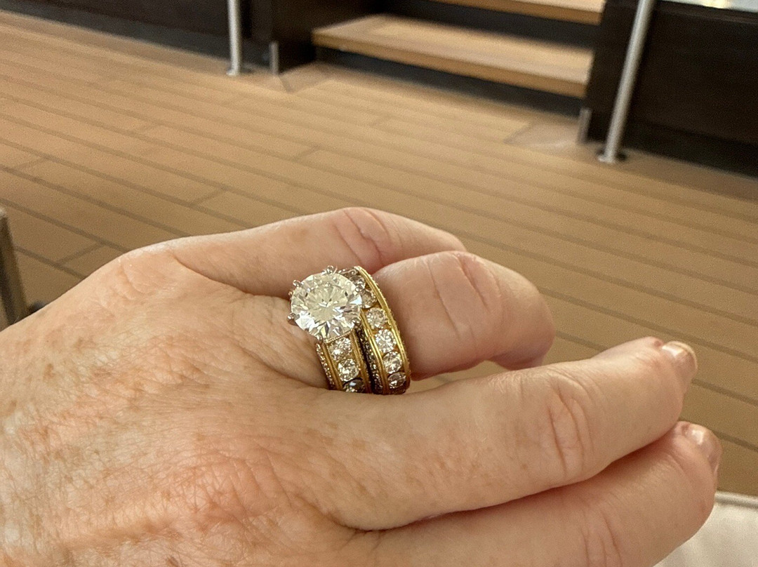 Imperial Dynasty Jewelers-夏洛特阿马利亚必去景点