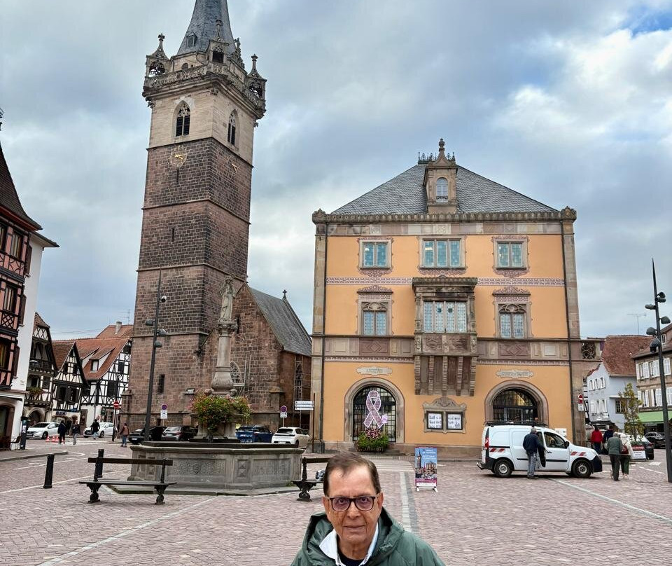 Place du Marche-奥贝奈必去景点