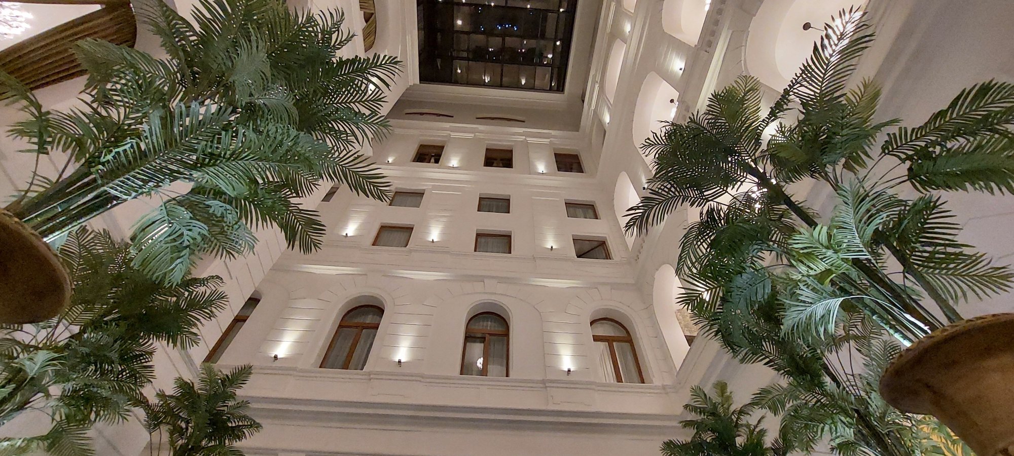 Mystery Hotel Budapest, Preferred Hotels And Resorts-泳池