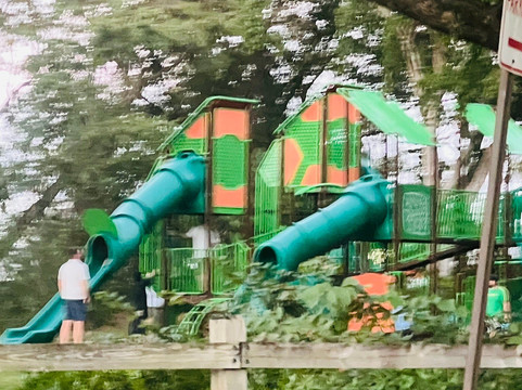 Emerald Hills Lakes Park-好莱坞必去景点