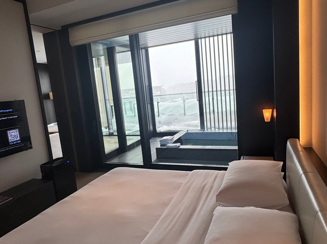 二世谷花园柏悦酒店主图