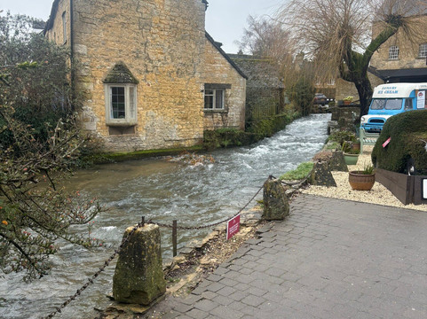 Bourton on the Water-水上伯顿必去景点