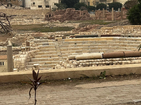 Ancient Roman Amphitheater-亚历山大必去景点