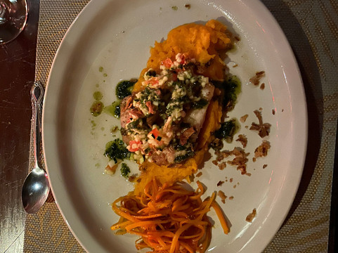 自然度假酒店主图