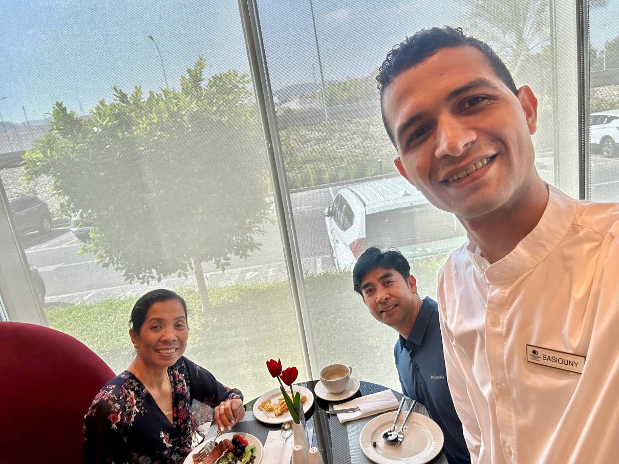 穆斯喀特库塔姆希尔顿逸林酒店-官方