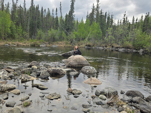 Cameron Falls Trail-黄刀镇必去景点