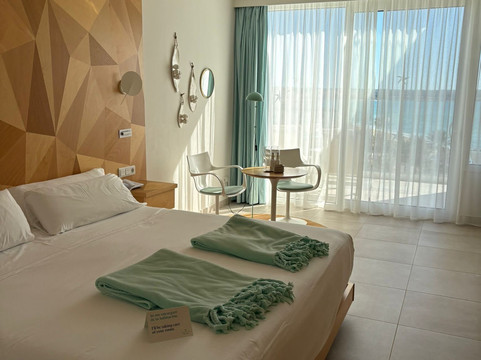 帕尔马海滩伊贝罗斯塔选择酒店主图