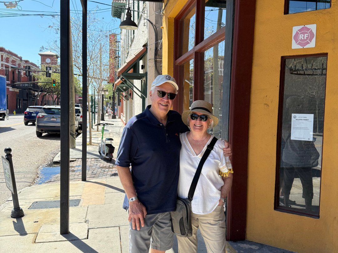 历史悠久的 Ybor City 美食徒步之旅-坦帕必去景点