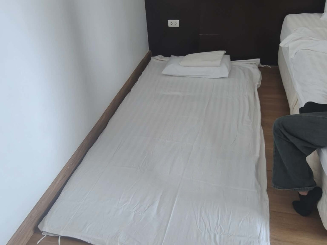 孙托萨度假村主图