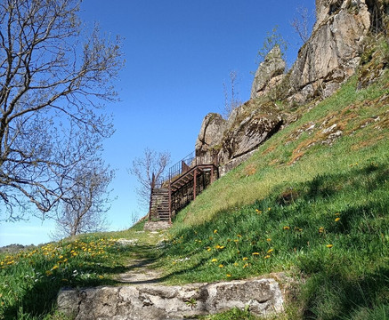 Château de Quérigut-Querigut必去景点