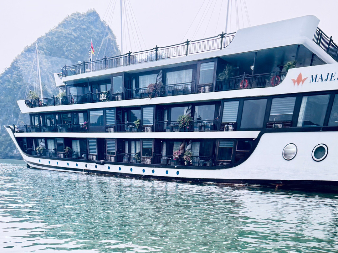 Halong Majestic Legend Cruise