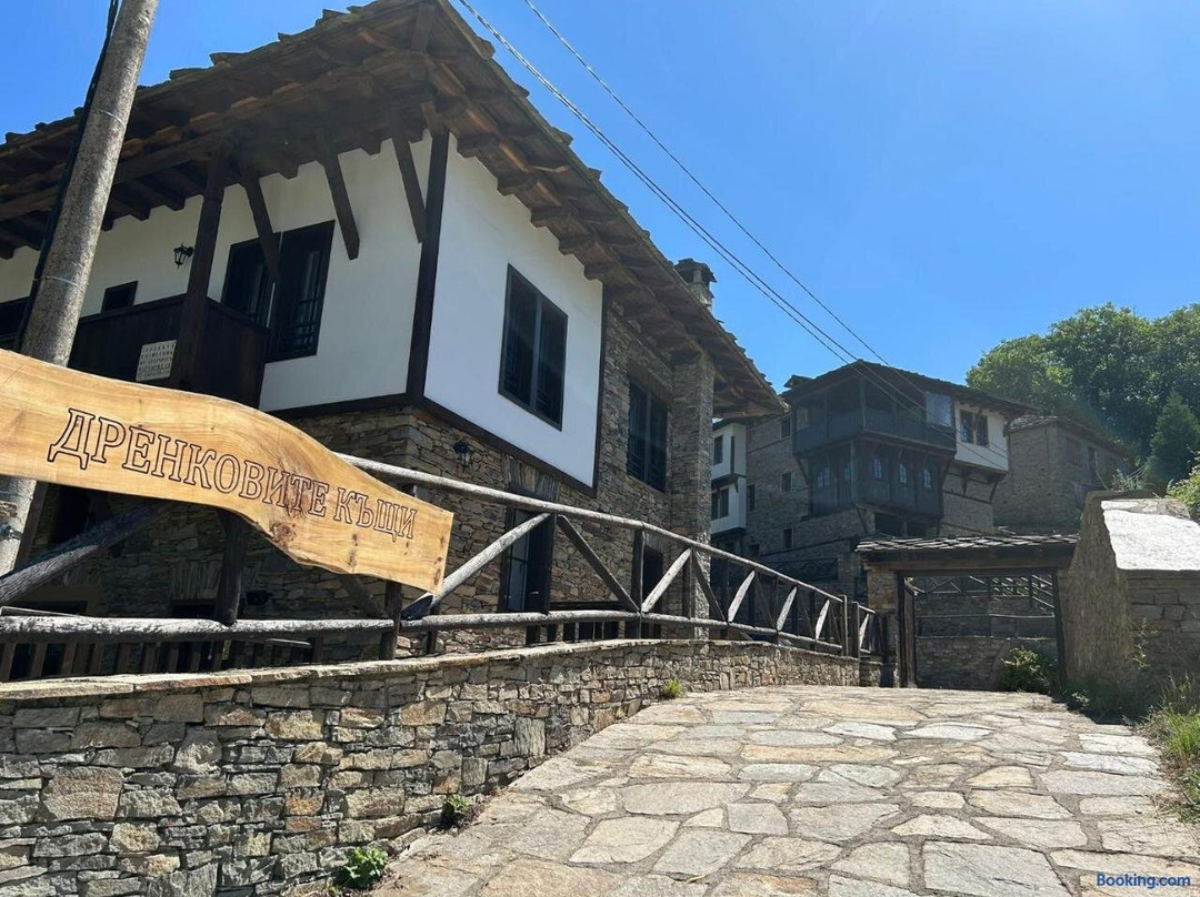 Drenkova House