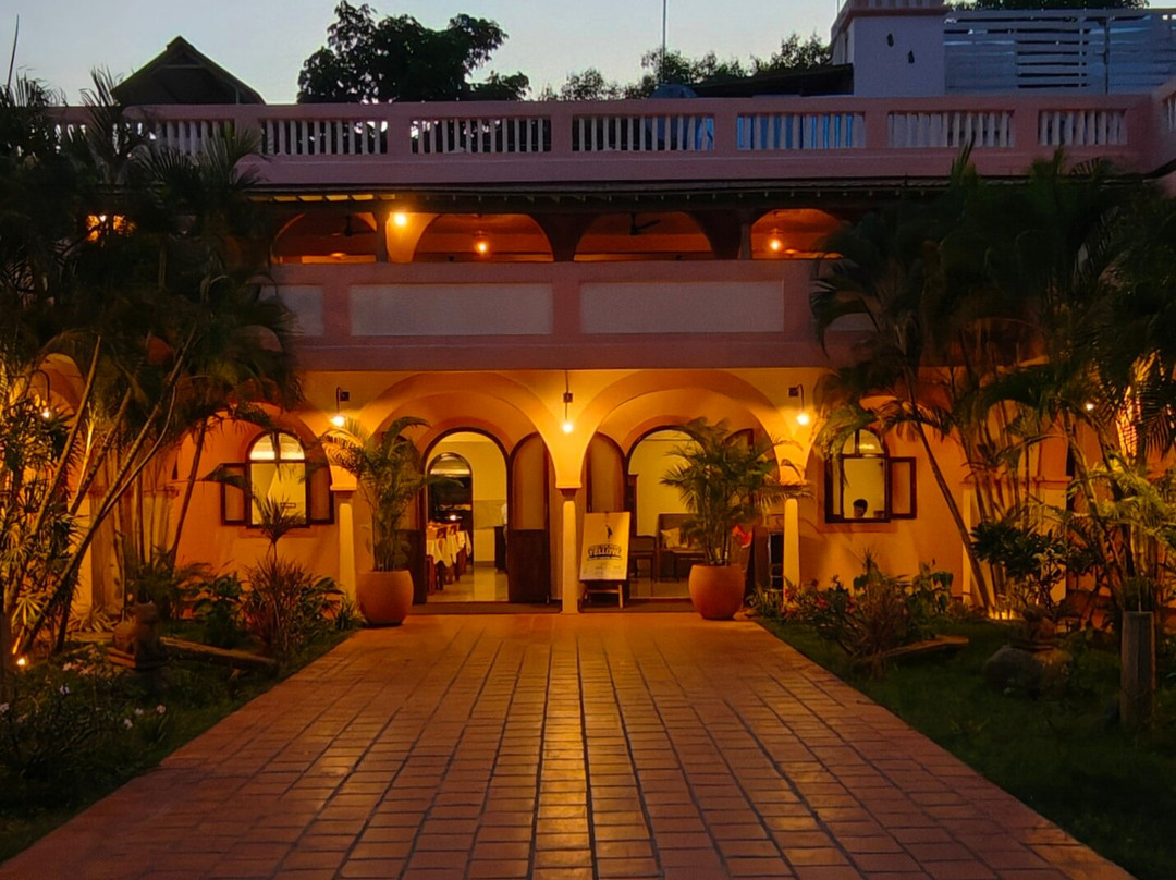 芒果山丘拉塞林浦东切里主图