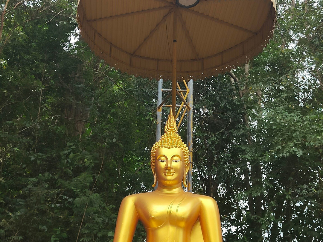 Wat Khao Chedi-塔林必去景点