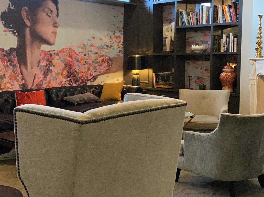 艾德温酒店-傲途格精选酒店主图