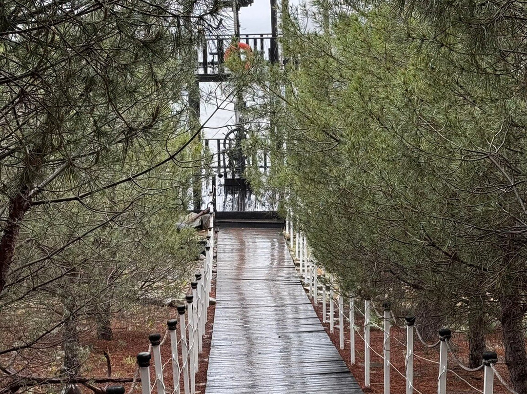 Saint Nicholas Temple-Lighthouse-Malorechenskoe必去景点