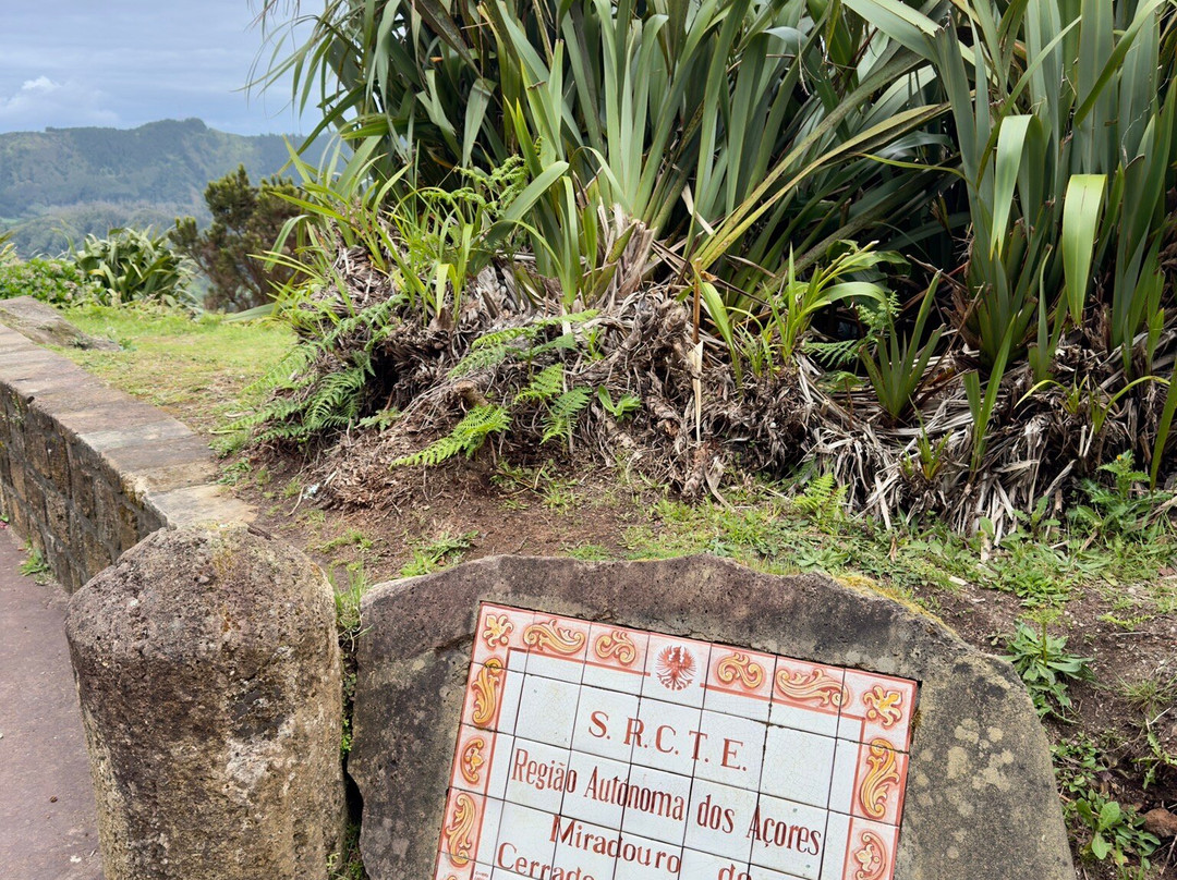 Miradouro do Cerrado das Freiras-Sete Cidades必去景点