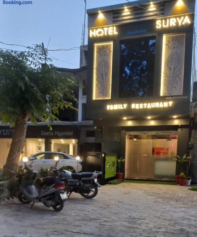 Hotel Surya Family Restaurant
