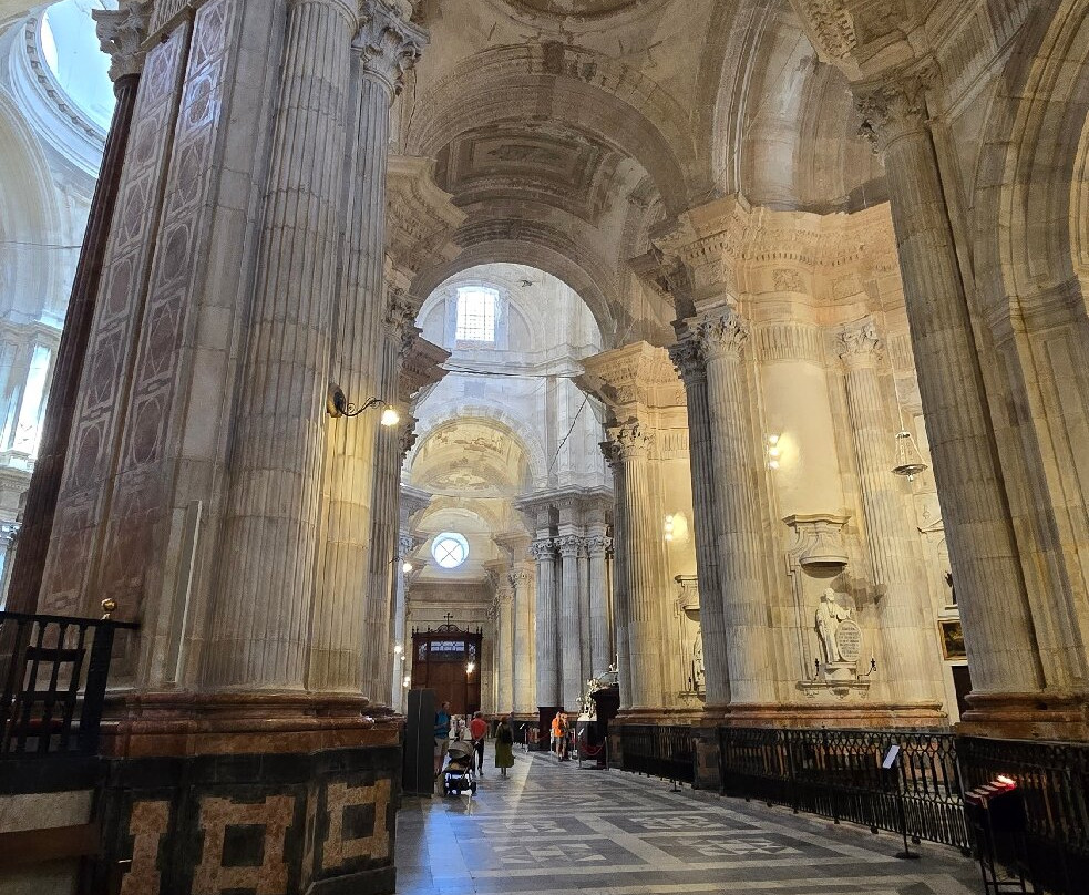 Catedral de Cadiz-加的斯市必去景点