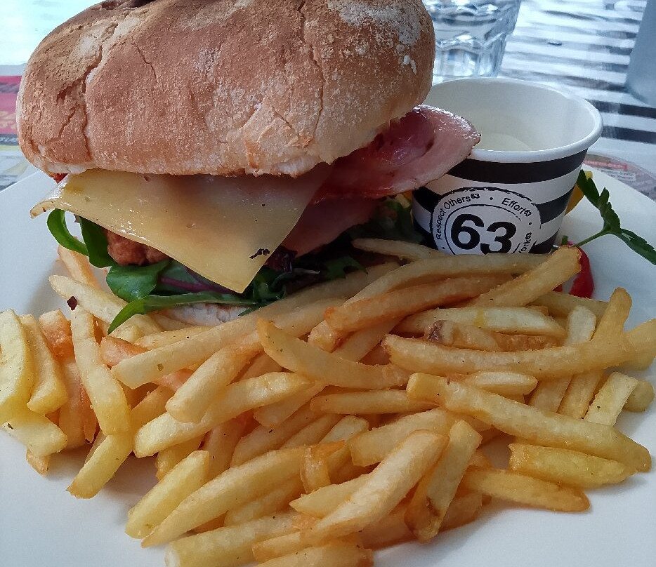 Cafe63