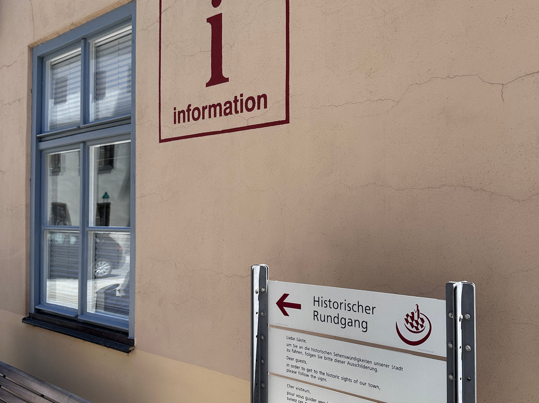 Tourist-Information der Stadt Noerdlingen-讷德林根必去景点