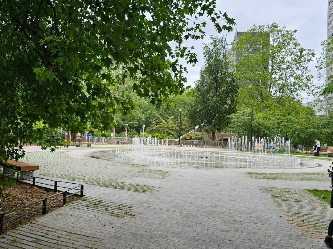 Parc Charras-Courbevoie必去景点