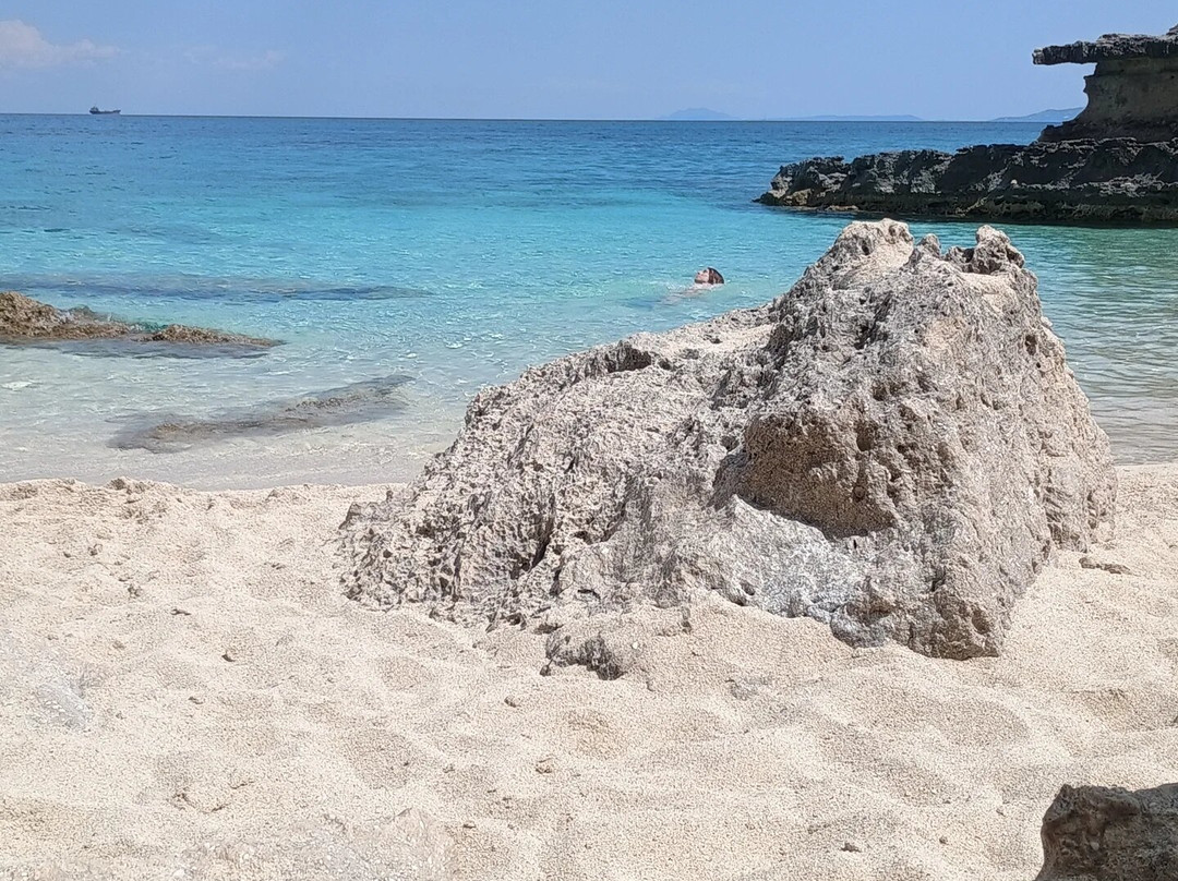 Pessada Beach-凯法利尼亚岛必去景点
