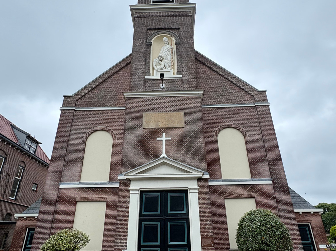 St.-Machutuskerk (1828)-Monster必去景点